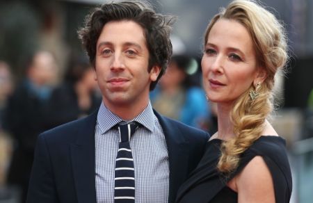Simon Helberg with his wife Jocelyn Towne.